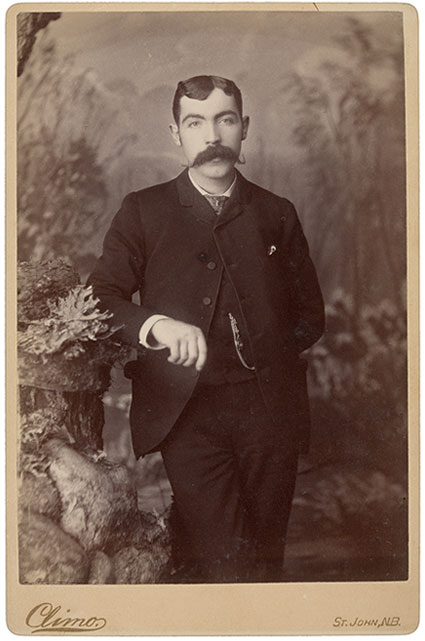 Cabinet card